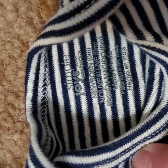 Carter's Infant Boy's Bodysuits Size Newborn 5 pc. Set - Picture 5 of 11